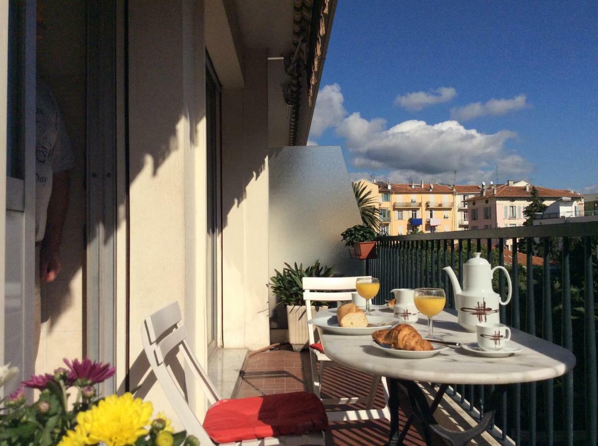 Place Mozart Holiday Apartment Ница Екстериор снимка